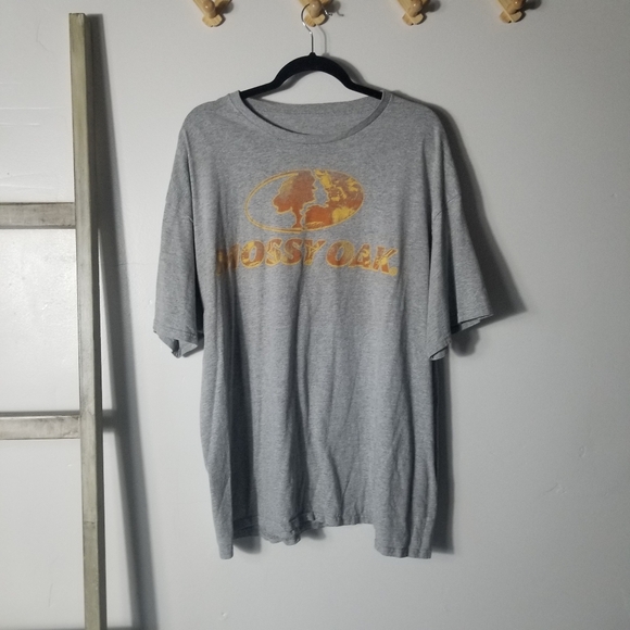 MOSSY OAK MEN'S GRAY TEE SIZE ESTIMATE XL - Picture 1 of 10
